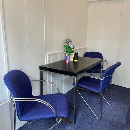 Rena Hostel Einara Екстериор снимка