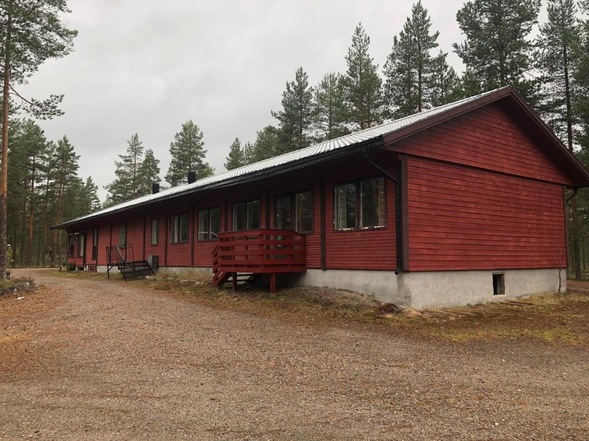 Rena Hostel Einara Екстериор снимка